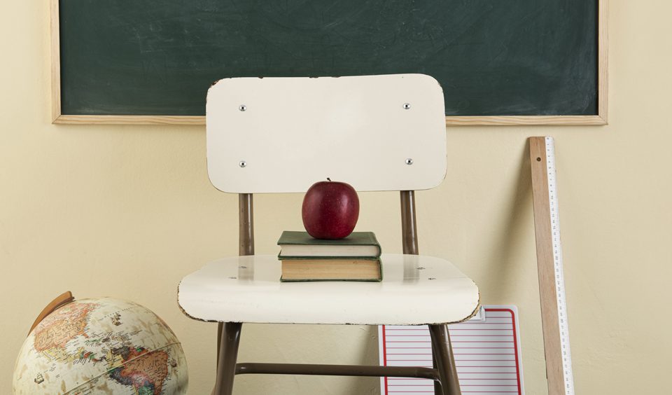 manten-tus-sillas-escolares-en-buen-estado manten-tus-sillas-escolares-en-buen-estado consejos para preservar tus sillas escolares sillas escolares Consejos para preservar el buen estado de tus sillas escolares manten tus sillas escolares en buen estado